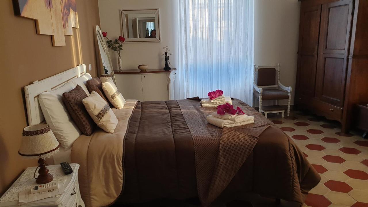 Casa Ferrari Testaccio E Trastevere Wi-Fi Free Ρώμη Εξωτερικό φωτογραφία