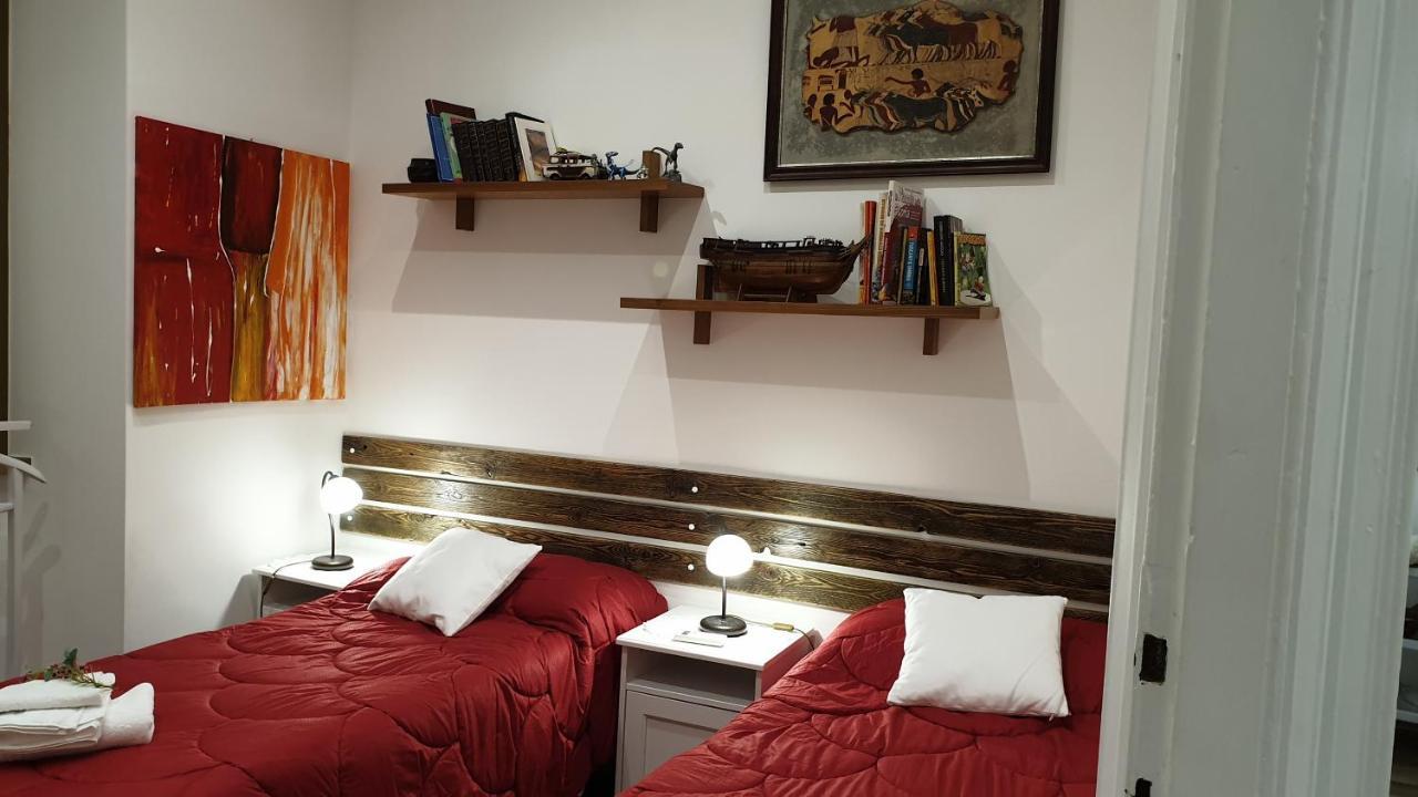 Casa Ferrari Testaccio E Trastevere Wi-Fi Free Ρώμη Εξωτερικό φωτογραφία