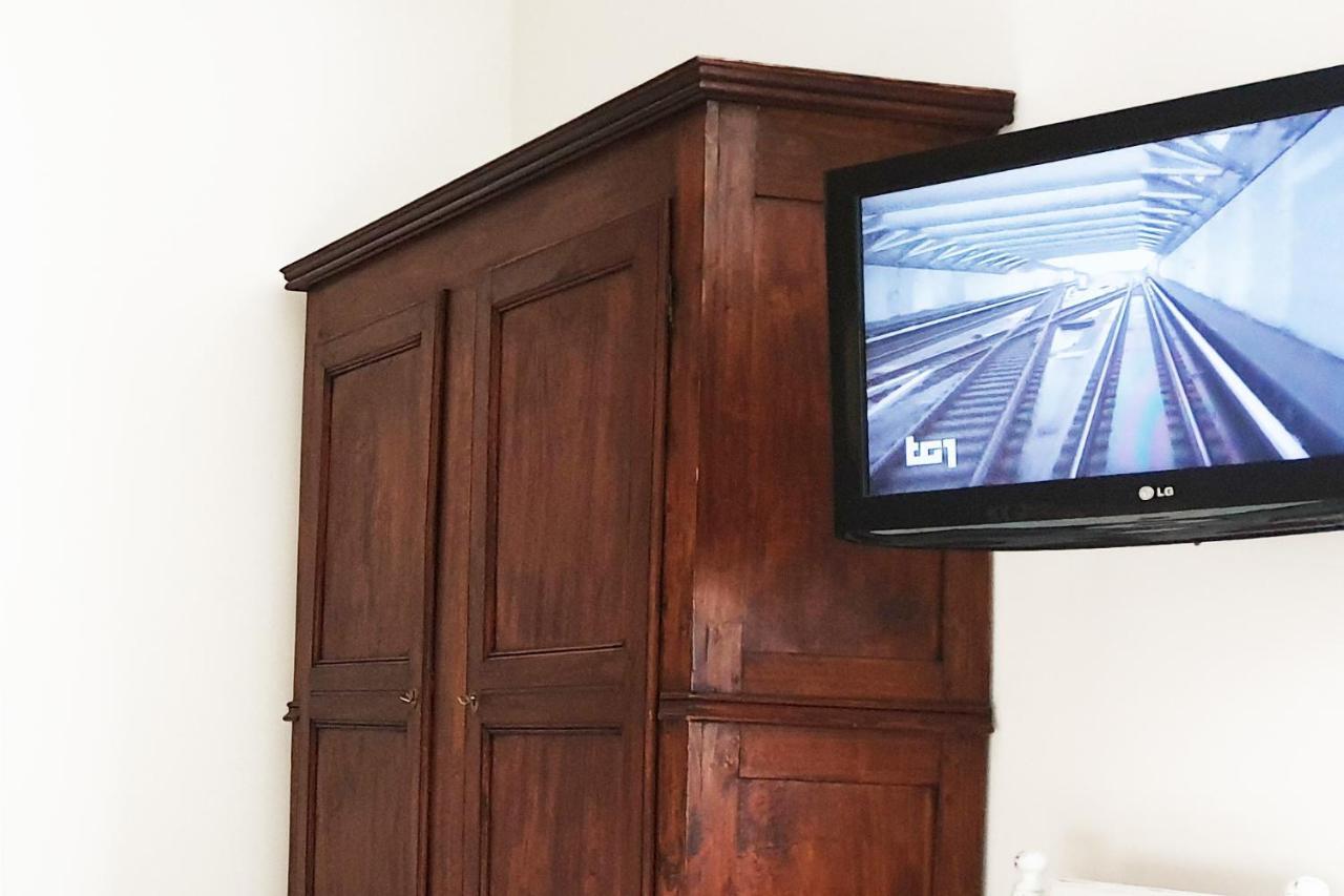 Casa Ferrari Testaccio E Trastevere Wi-Fi Free Ρώμη Εξωτερικό φωτογραφία